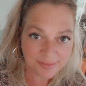 Meet your Posher, Gina